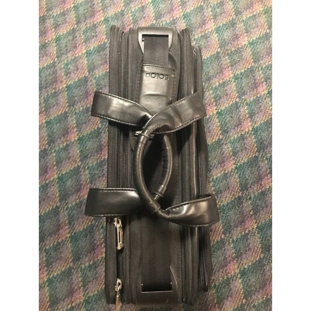 Solo extra-wide Computer brief case - Picture 4 of 13